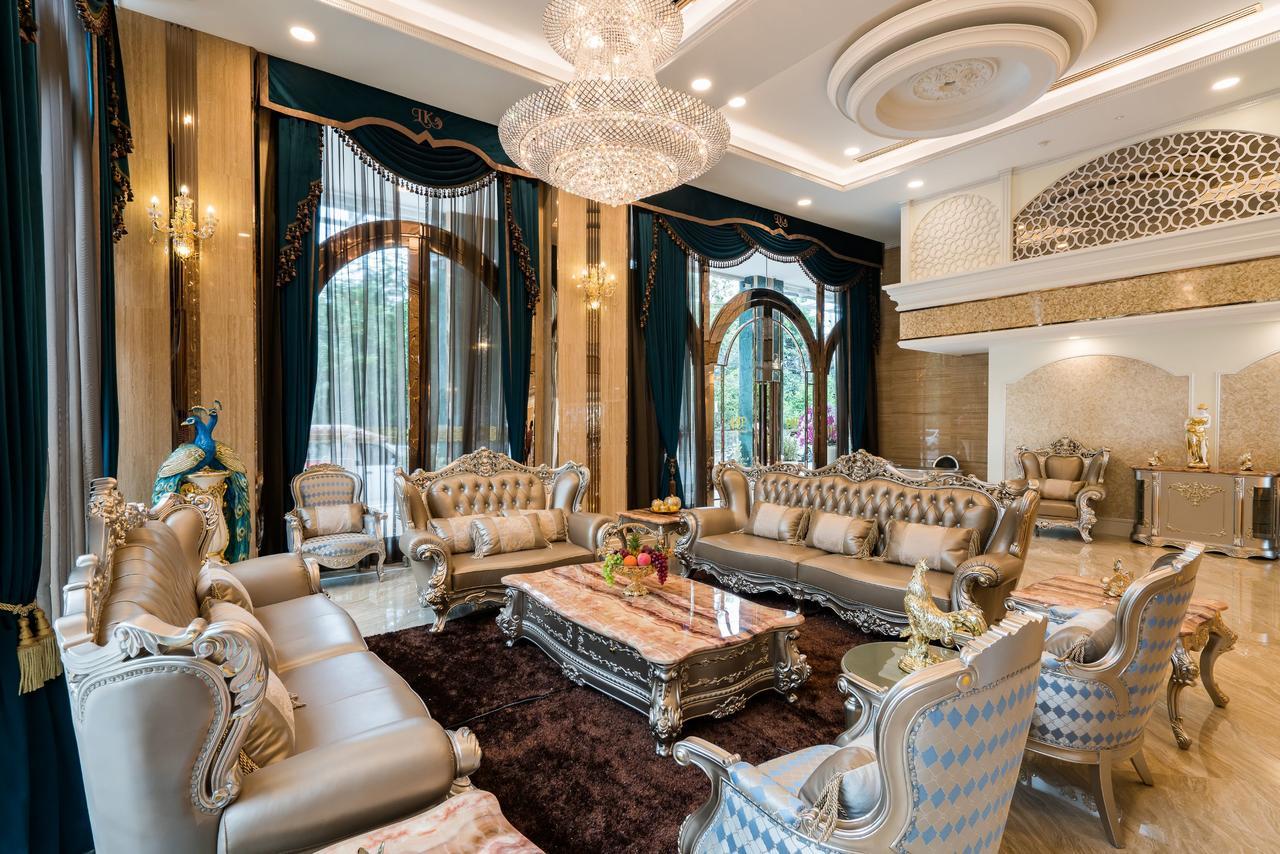 Lk Emerald Beach - Sha Extra Plus Паттайя Экстерьер фото Interior of a luxury home